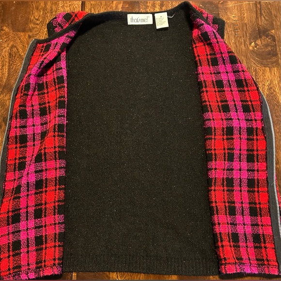 That's Me! Vintage Zip Up Sweater Vest, Plaid Black, Red, Pink - Picture 7 of 10
